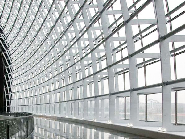 Airport exposed frame curtain wall glass